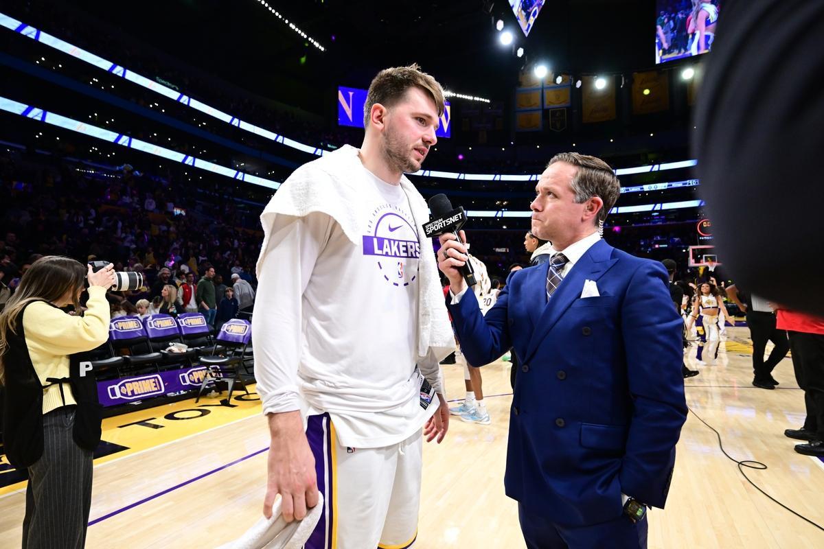 开云APP-39分难救主!东契奇独木难支的背后,是湖人防线的全面崩塌